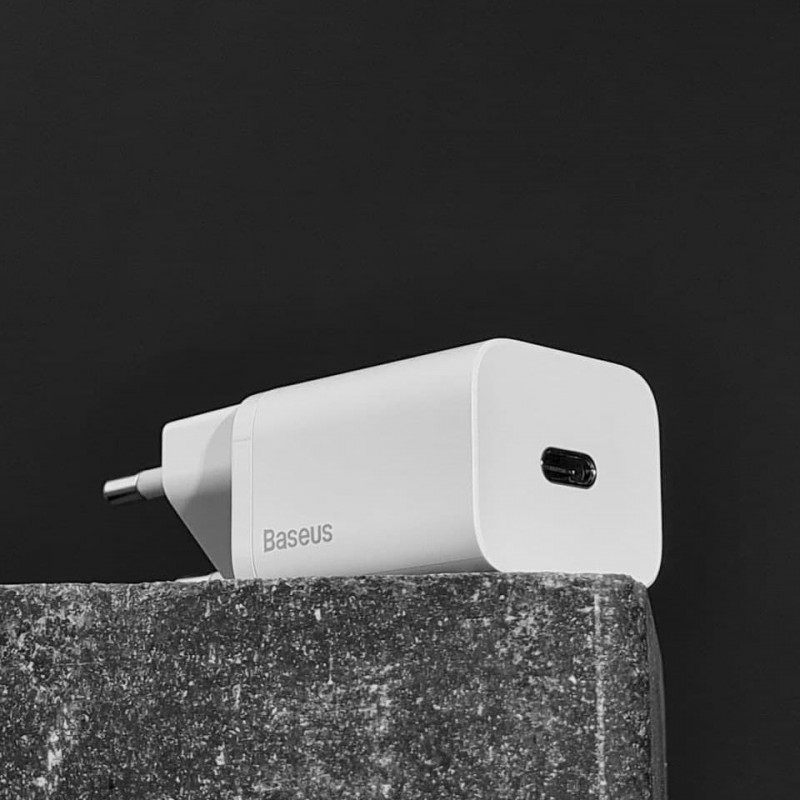 МЗП Baseus Super Silicone Quick Charger 20W (Type-C) + Кабель Type-C to Lightning - Купить в Украине за 599 грн - изображение №7